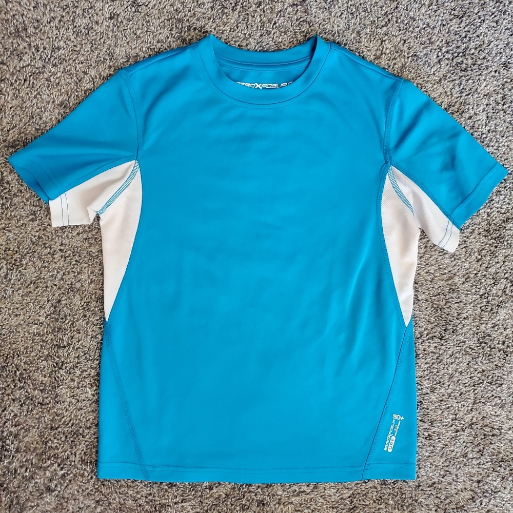 Lightweight Athletic Shirt Size M 10-12